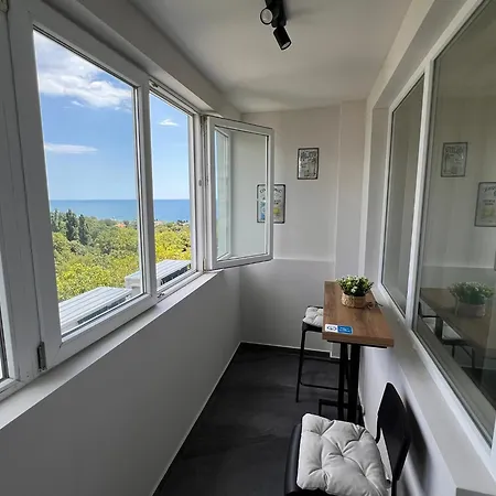 Kolevi Sea Garden Retreat * Warna